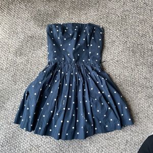 Abercrombie & Fitch strapless dress with belt
